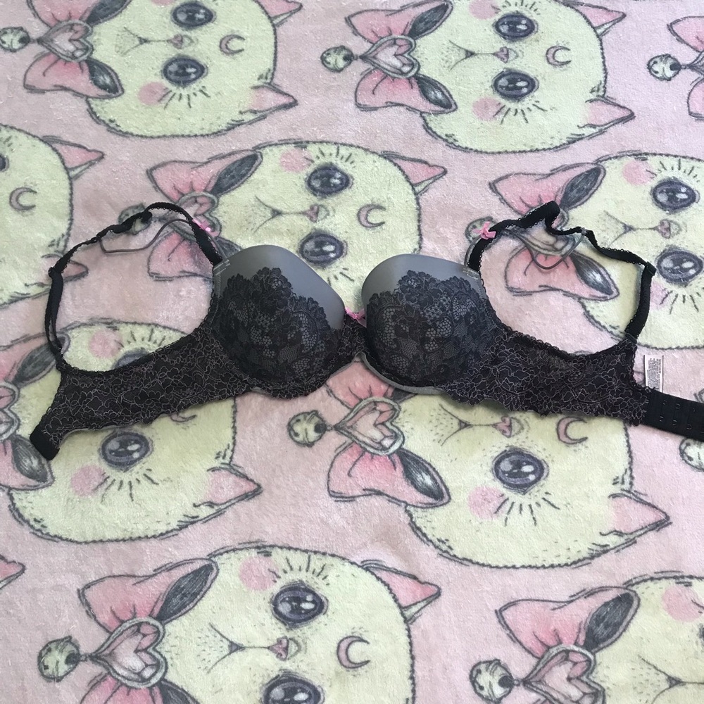 Victoria’s Secret Bra